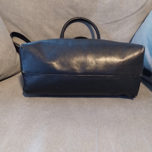 Coach Legacy Signature Canvas Molly Satchel - Picture 4 of 10